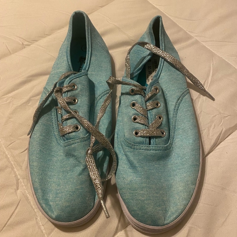 Disney Descendants sneakers